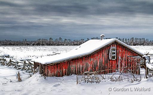 Little Red Shed_32428.jpg - Photographed near Eastons Corners, Ontario, Canada.